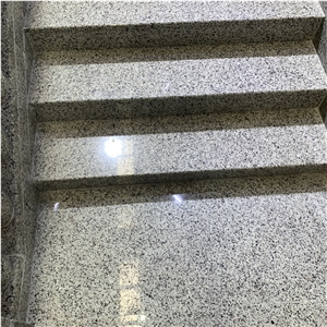 White Granite Stairs For Hotel And Villa Project