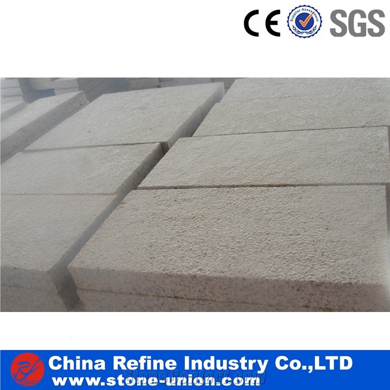 G682 China Beige Yellow Rusty Granite Paving Stone