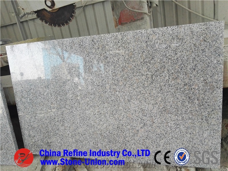 Polished G383 Pearl Flower Granite Tile Covering