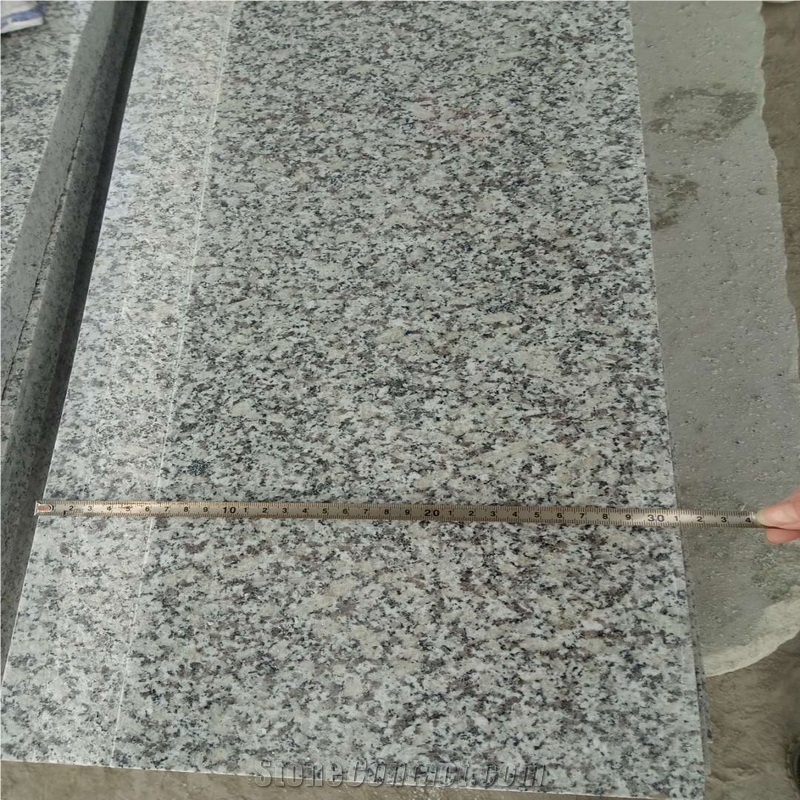 G602 Gray Granite Steps