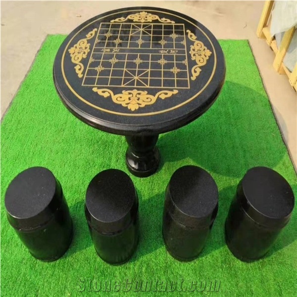 Black Marble Table and Chairs for Outdeer