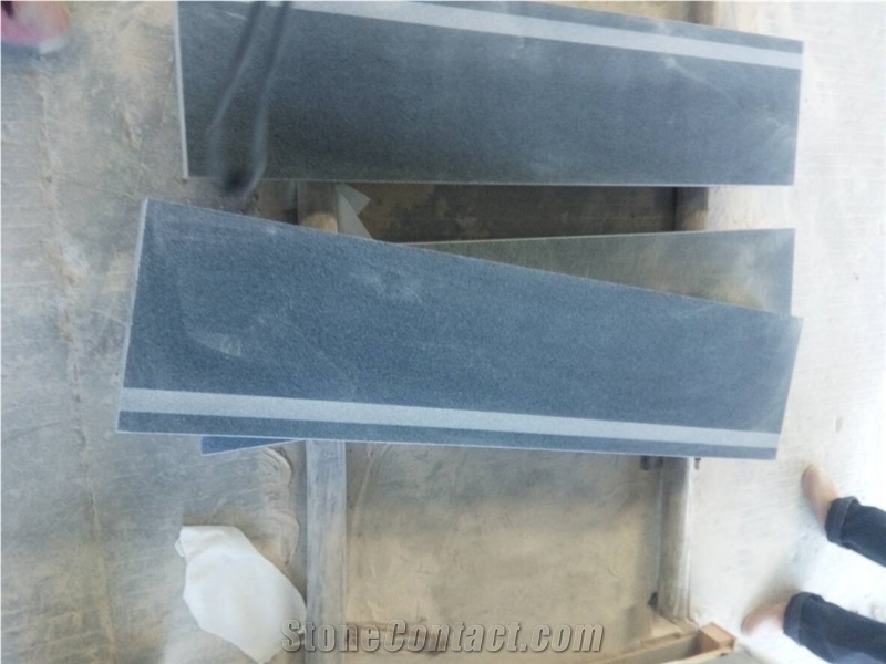 G654 Dark Grey Granite Polished Steps