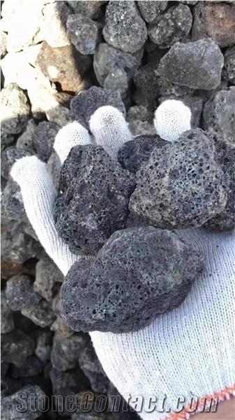 Pebbles Ways Black Lava Stone