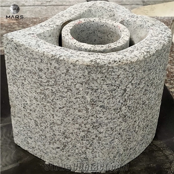 Cemetery Usage Heart Shape Granite Vase