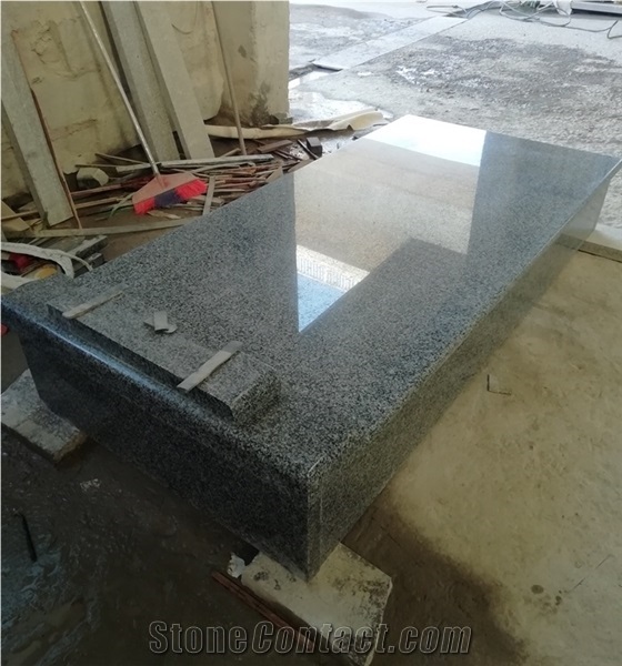 Black New G654 Granite Headstone China Factory
