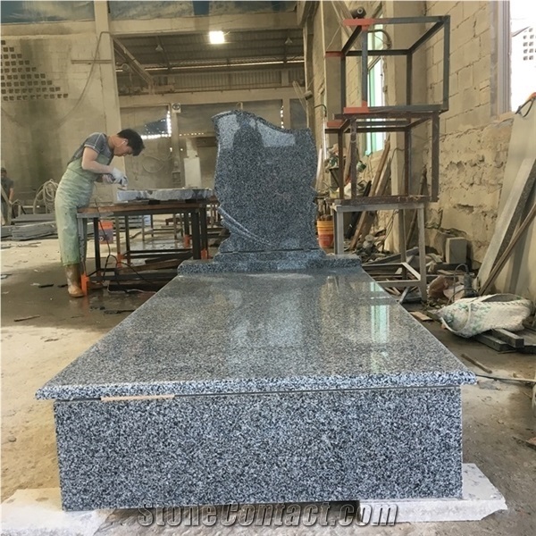 Black New G654 Granite Headstone China Factory