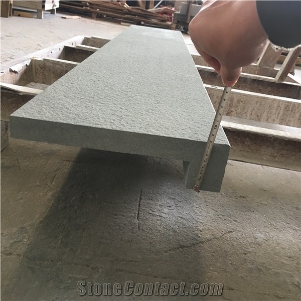 China Flamed Bluestone Blue Stone Outdoor Stair Steps