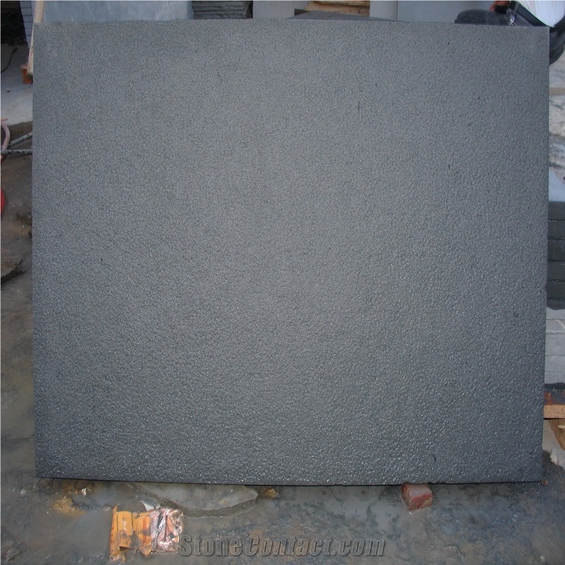 China Black Sandstone Tile for Flooring Paving
