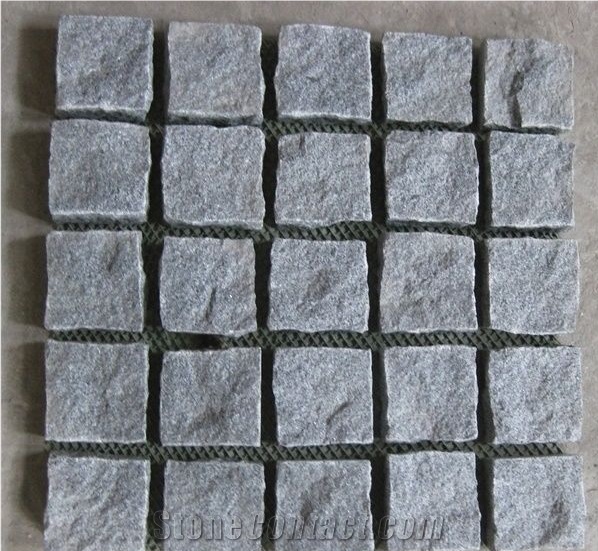 G654 Dark Grey Granite Cobblestone Cubes