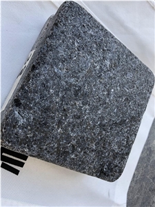 Black Granite Tumbled Cobblestone Pavers Setts