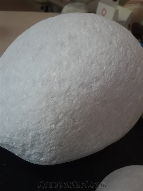 White Calcite Pebble Stone, Flouray Pure White Pebbles