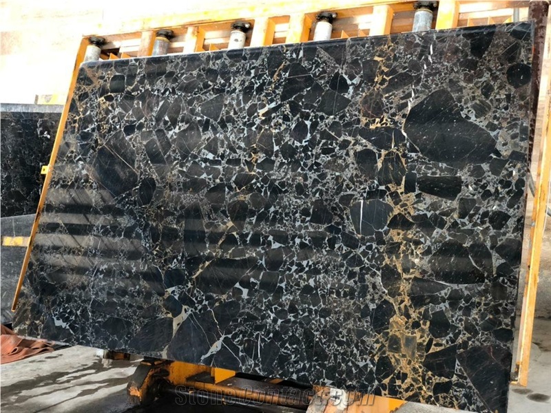 Black Marshal Marble Slabs Ready to Load