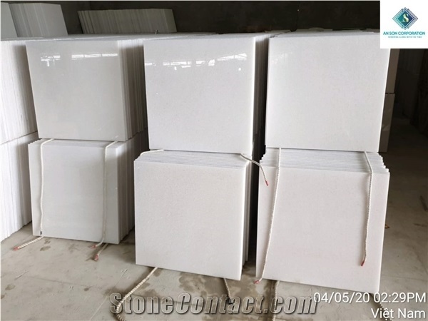 Natural Stone Crystal White Marble Tiles Vietnam