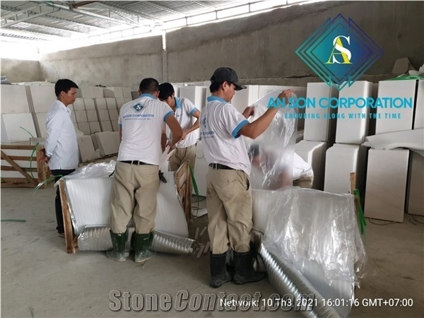 Packing Process Of White Marble
