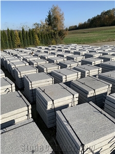 Kosmin Granite Flamed Pavers