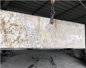 China Stone Sienna Beige Granite Slab for Kitchen Countertop