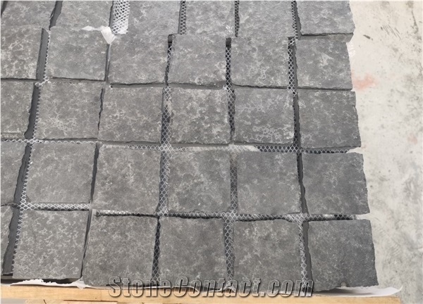 China Black Granite Flamed Cube Natural Stone Paving