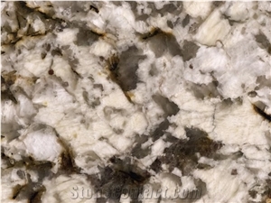 Delicatus Beige Granite Slabs & Tiles