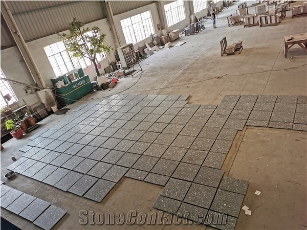 China Zijiang White Granite Grey Flamed Wall Tiles & Slabs