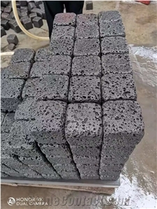 Black Lava Stone Cobblestone Landscape Flooring Pavering