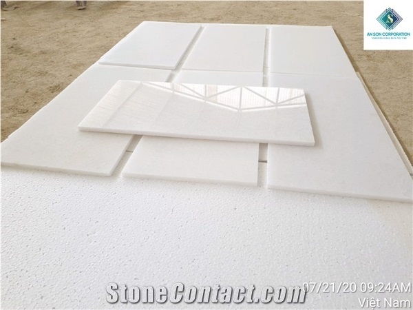 Big Sale in New Month for Polished White Marble Tiles