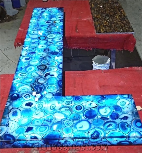 Blue Semi Precious Agata Stone Round Cafe Table Tops Design
