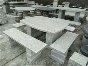 603 Tables and Benchese Outdoor Benches