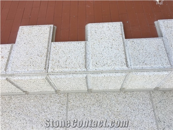 Silver Granite Pasapet Quoins Cast Stone Quoin Finials