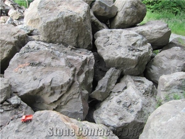 Basalt Boulders for Stone Garden Design Projects