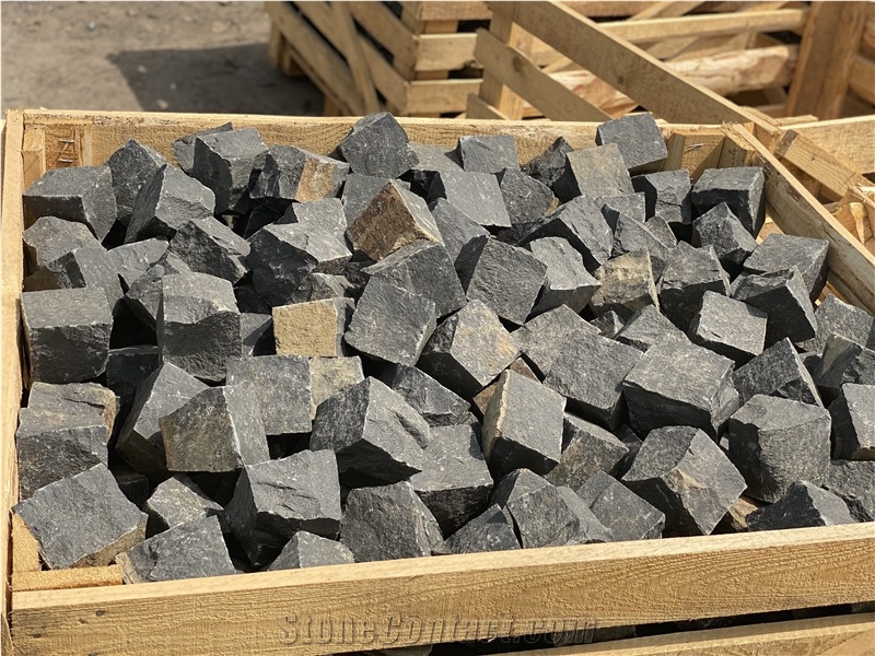 Black Basalt Split Cube Stone, Cobblestone