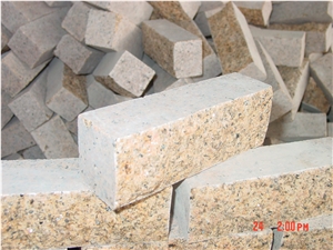 Beige China Granite Paving Stone/Cube Stones