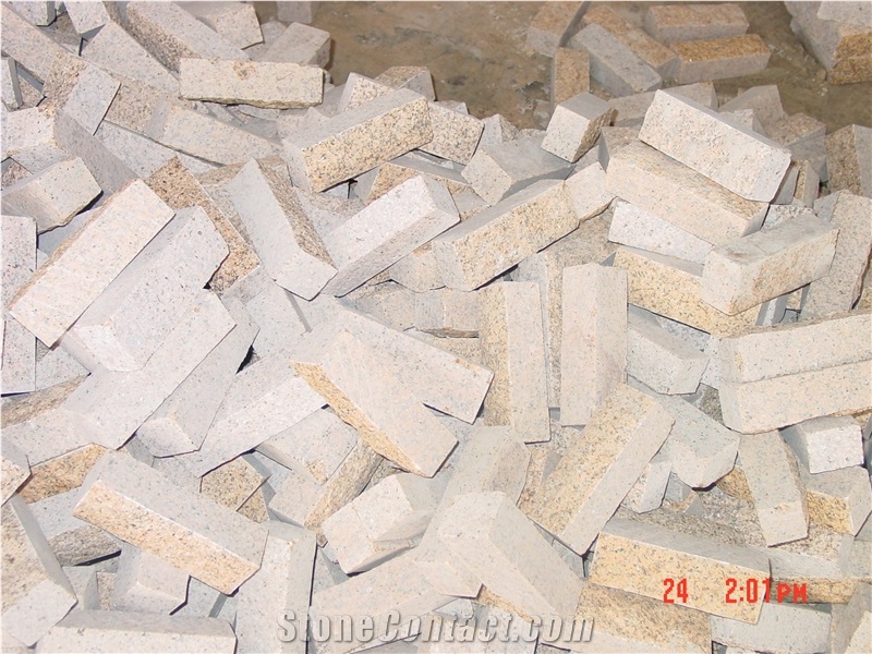 Beige China Granite Paving Stone/Cube Stones