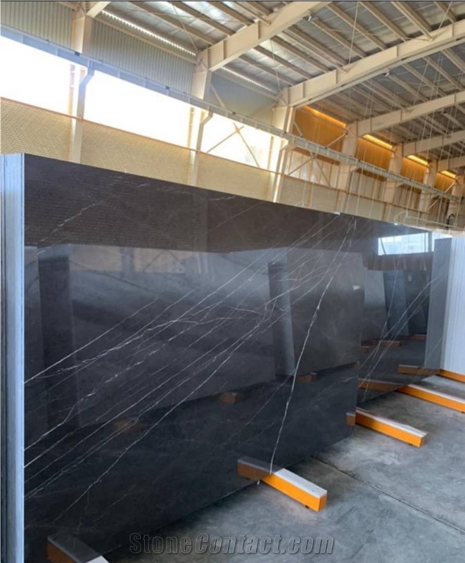 Pietra Grey Marble Slabs Ready to Load