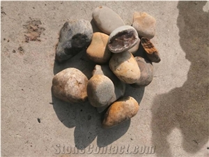 China Multi Color River Pebble Stone 32-64mm