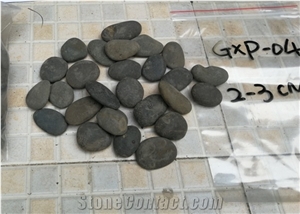 China Natural Black Pebbles 2-3cm Gxp-04