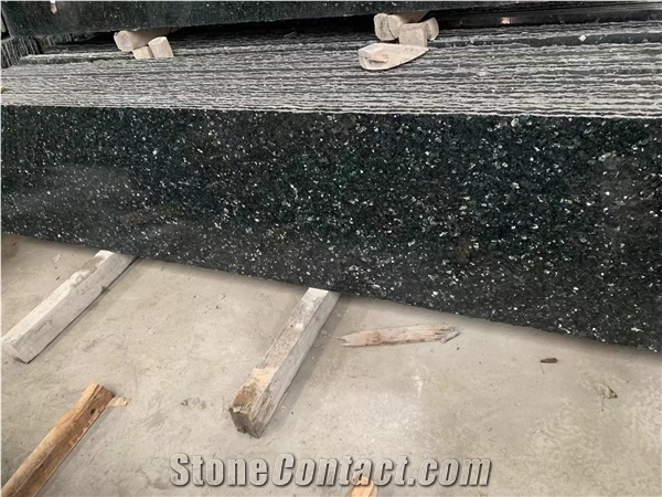Emeral Green Granite Polish Slabs