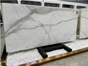 Italy Calacatta Oro Marmi Bianco Wall Slab in China Market