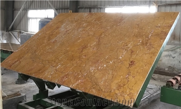 Luxurious Karen Gold Marble Slabs For Walling Decoration