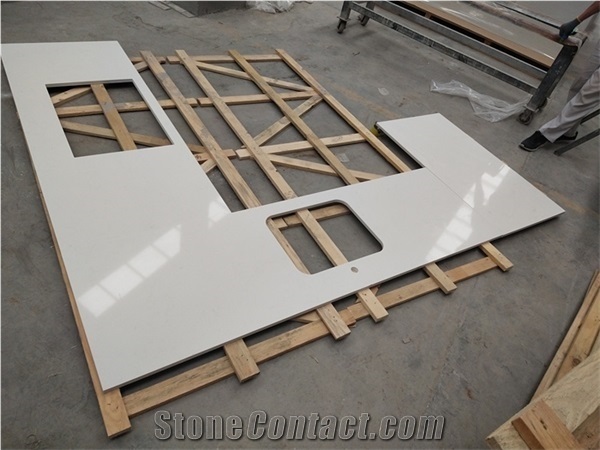 Bianco Carrara Quartz Kitchen Worktops