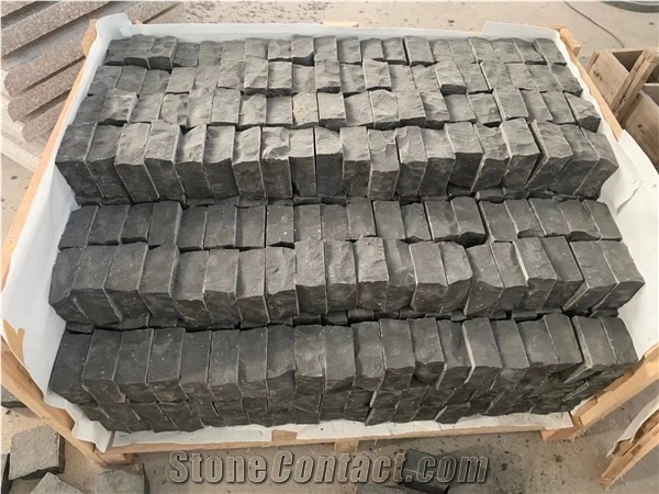 China Zhangpu Black Basalt Split Cube Pavers Stone