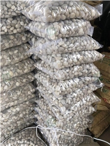 Wholesale White Pebbles for Landscaping / Paving Decoration