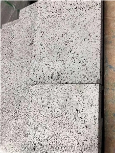China Grey Black Lava Stone Tiles Paving Basalt Stone