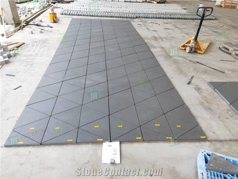 New Zimbabwe Black Granite Triangle Shape Floor & Wall Tile