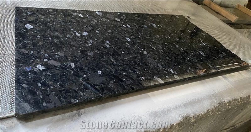 Labradorite Black Ice Granite Slabs