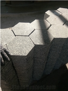 Circle Granite Tile Paving Stone Flooring Installation