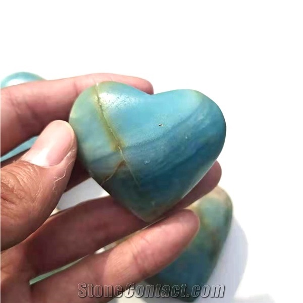 Sky Blue Crystal Heart Carved Healing Heart for Gift