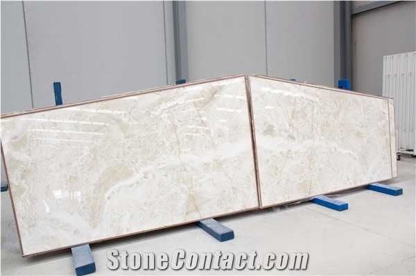 Champagne Onyx Slabs, 2 Cm, Bookmatched
