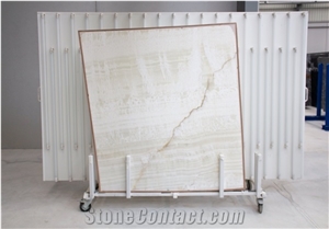 White Onyx Slabs 2 Cm, Bookmatched