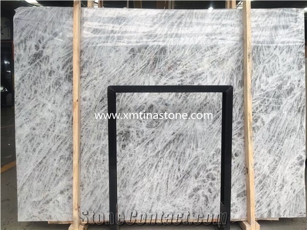Aran White/Snow Mountain Silver Fox Granite Slabs