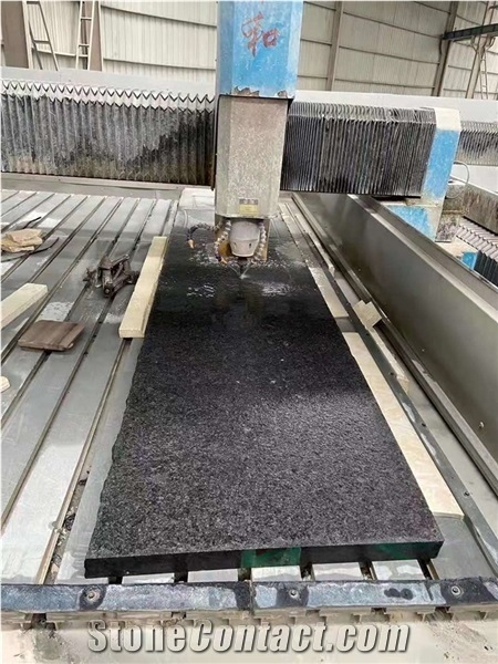 Angola Black Granite Slabs L Shape Tiles in Polished Flamed